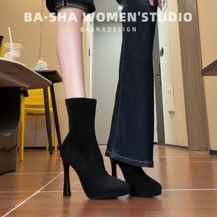 黑色高跟鞋 性感气质绒面瘦瘦靴子 短靴女冬尖头防水台细跟2025新款