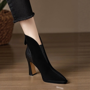 修悦真皮靴子 靴V口短靴女尖头羊猄皮粗跟马丁靴 9cm气质高跟时装