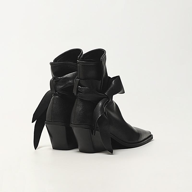 曾老二~7cm真皮高跟秋冬女鞋尖头百搭绑带褶皱蝴蝶结高跟短靴复古