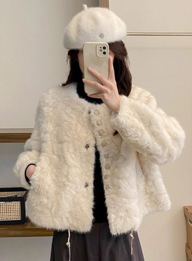 羊羔毛短外套女小个子秋冬新款高级感时尚洋气小香风皮草上衣