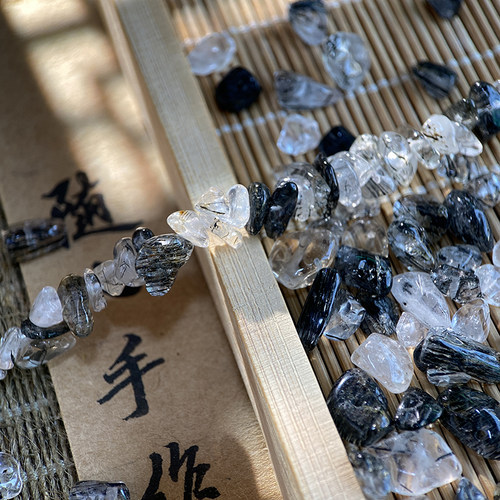 天然巴西黑发晶5*8mm有孔碎石手工diy串珠手链项链饰品材料S61