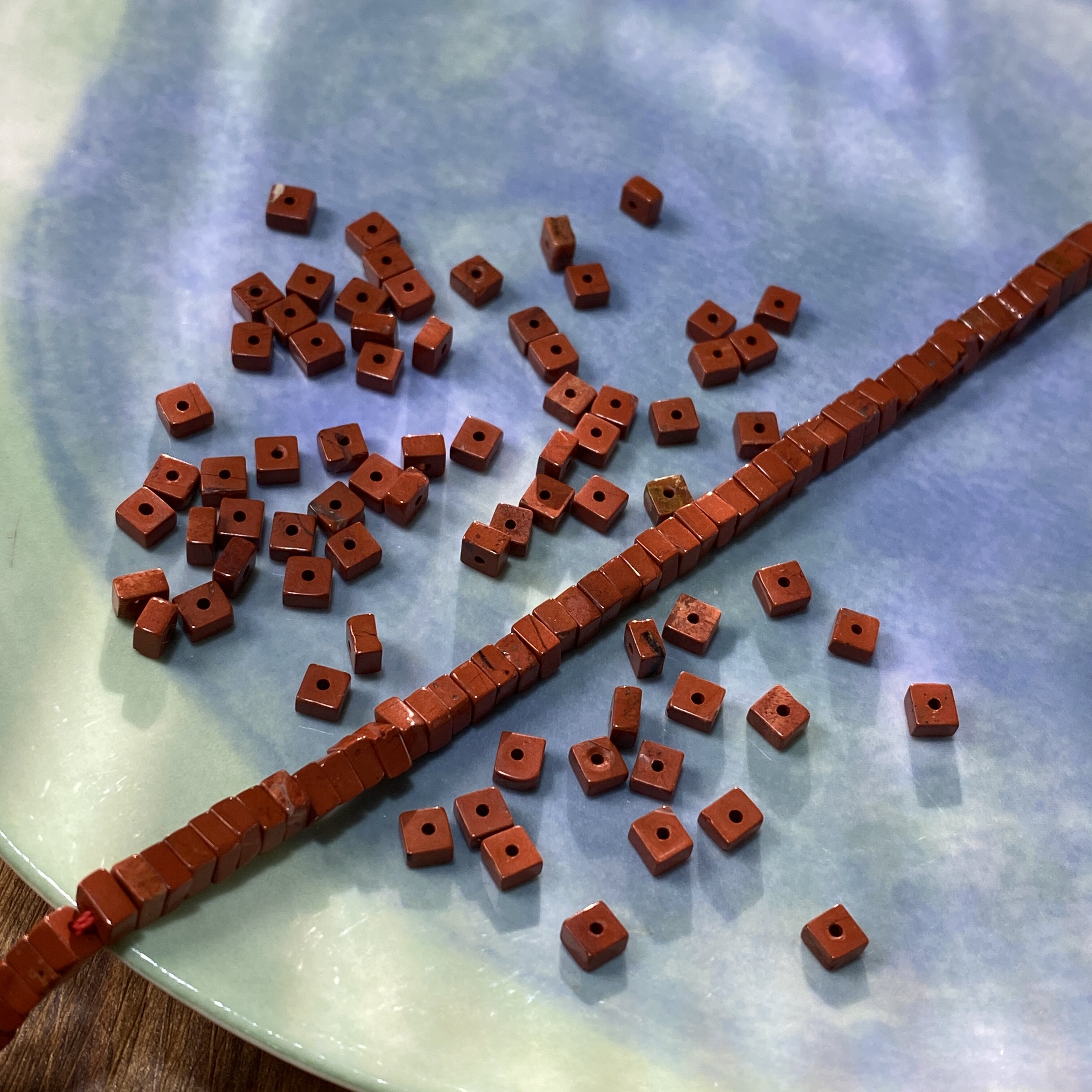 天然红石4*2mm方糖散珠子手工diy串珠手链项链饰品配件材料S682