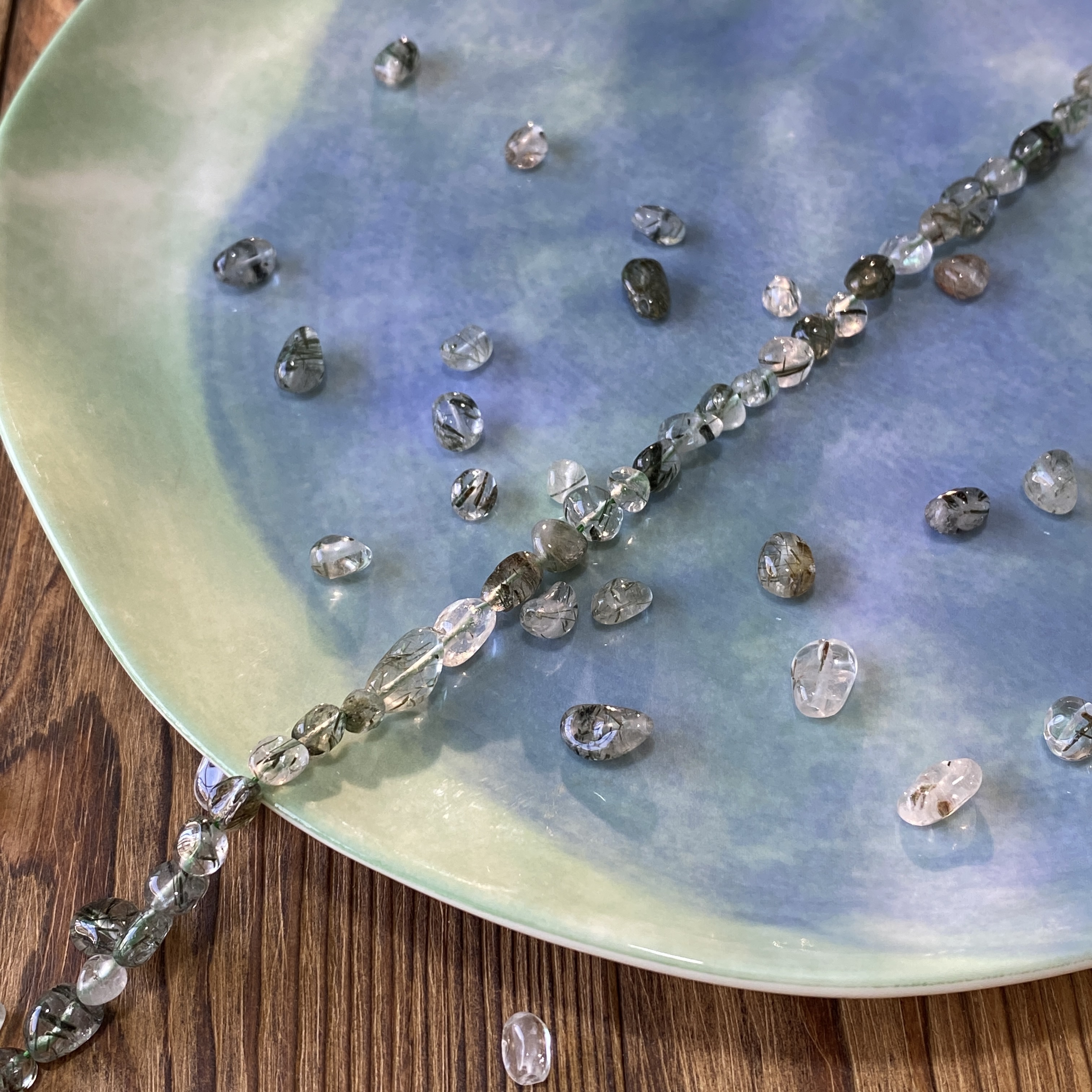 天然冰透绿发晶随形珠6*8mm散珠手工diy串珠项链饰品配件材料S369