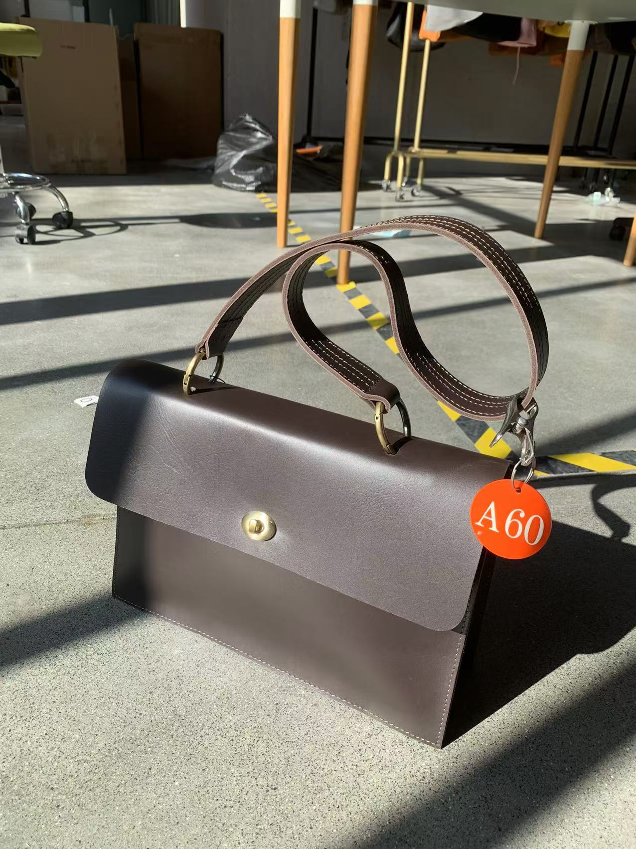 孤品～A60（尺寸：33X24X10cm仅供参考）