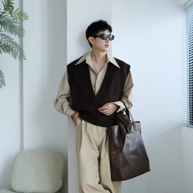 TYD光洙穿搭宽松大V领毛衣背心