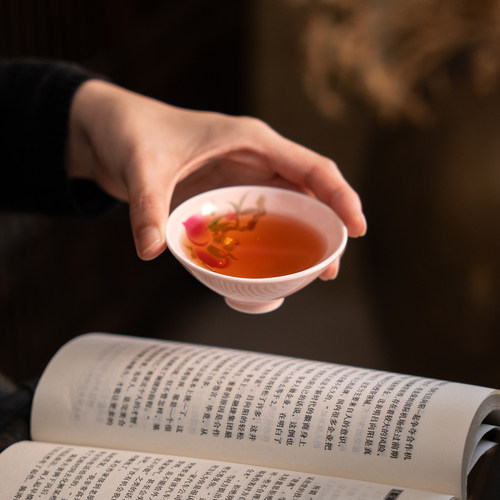粉汝寿桃斗笠杯家用陶瓷茶杯品茗杯中国风主人杯开片可养茶道配件