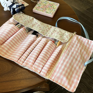 便携式化妆刷收纳包大容量眼线眉笔外出刷子包碎花绑带卷式收纳包