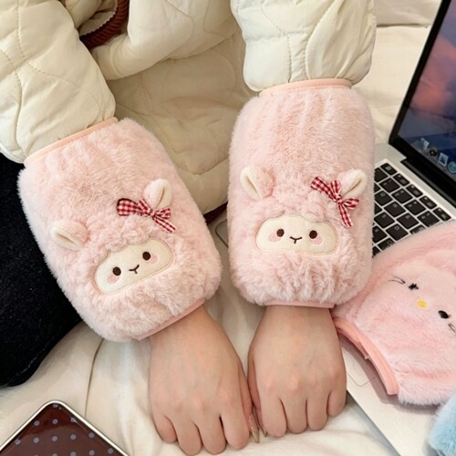 毛绒袖套女秋冬保暖防脏短款护袖