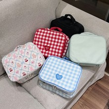 化妆包女便携大容量手提多功能简约旅行护肤化妆品分区双层收纳包