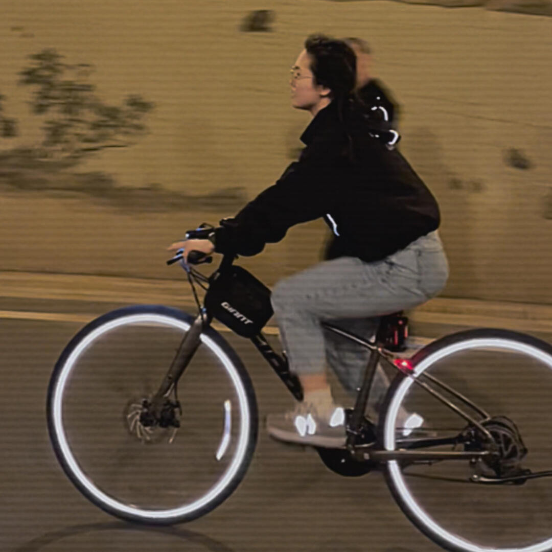 公路车轮毂贴反光条装饰