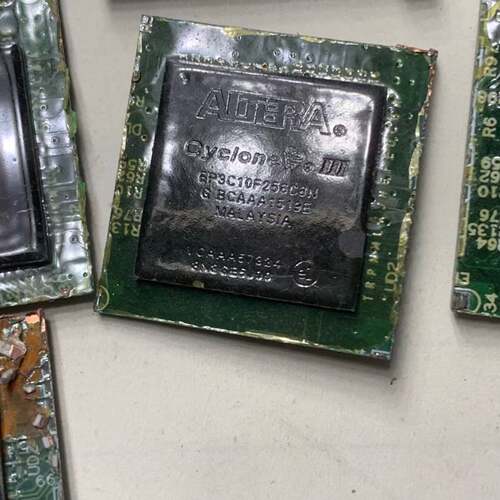 可维修EP3C10F256C8N。23个带胶。4个没有。180议价