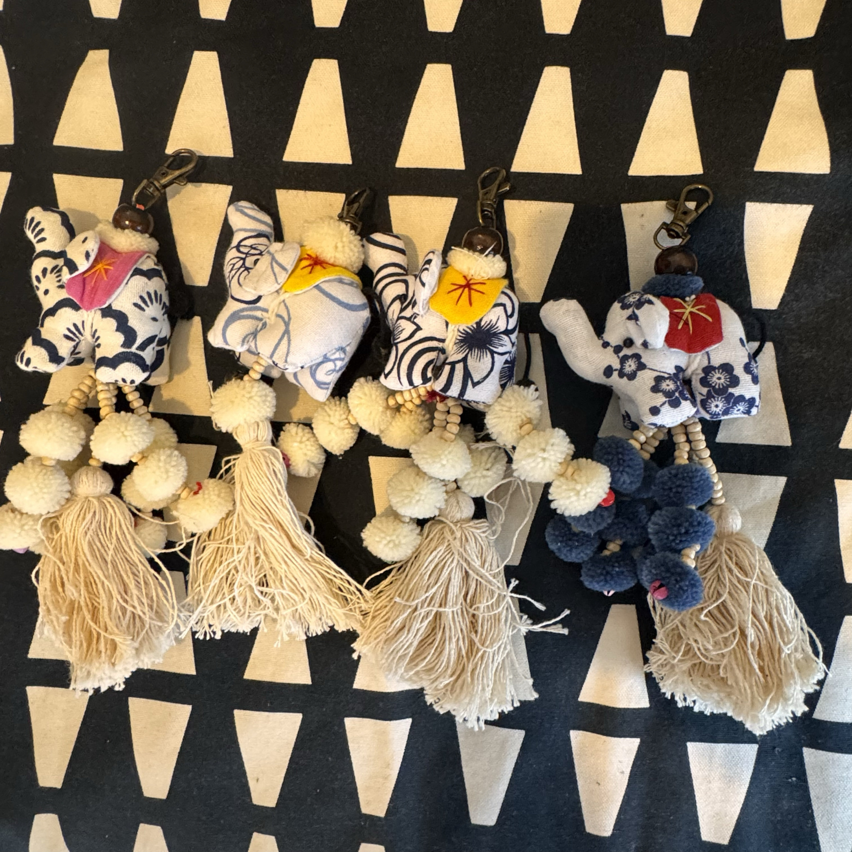 泰国购入 泰国大象钥匙挂包挂