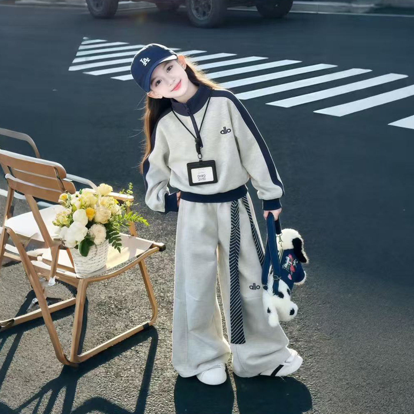女童春装套装2026春季新款儿童洋气拼接卫衣宽松休闲裤春秋两件套