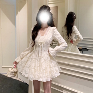 越韩小鱼 天使之翼 法式纯欲蕾丝连衣裙收腰千金风生日蓬蓬裙女秋