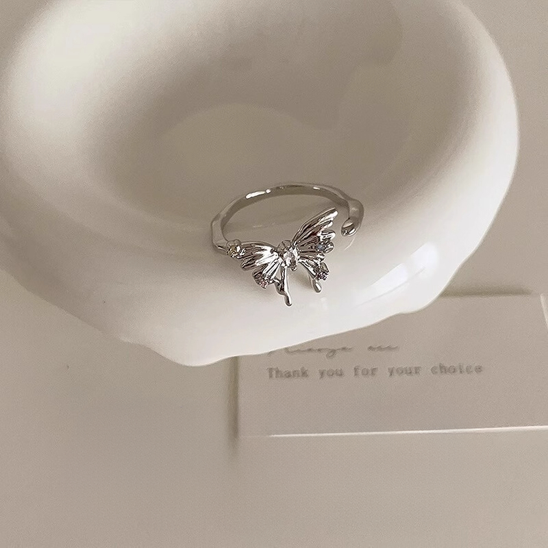 精致ins冷淡风立体蝴蝶戒指