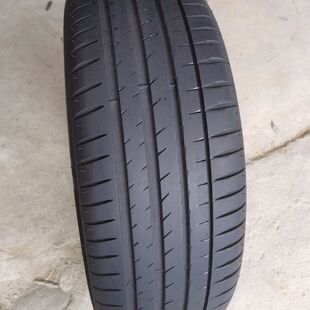 235/60R18米其林PS4 米其林轮胎2356018 米其林轮胎235 60 18型号