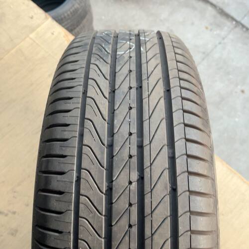 马牌215/60R17 uc6花纹  2156017 适配于指南者/自由侠/传祺GS4