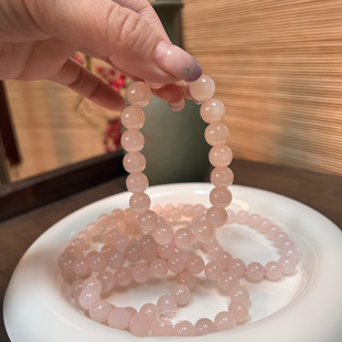 天然藕粉色玉髓玉手串阿富汗新疆和田玉平替女生小众精致单圈串珠