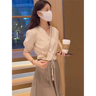 2025夏季韩版连衣裙两件套 V领高腰A字裙 立体剪裁长裙女装通勤风