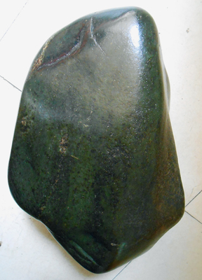 收藏佳品天然美皮新疆和田玉籽料原石碧玉籽料111.6斤玉质细润