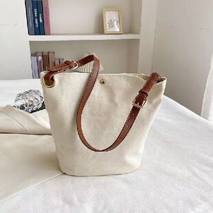 梦想家水桶包包上班族单肩斜挎帆布包笑脸小众女包百搭 南风联名款