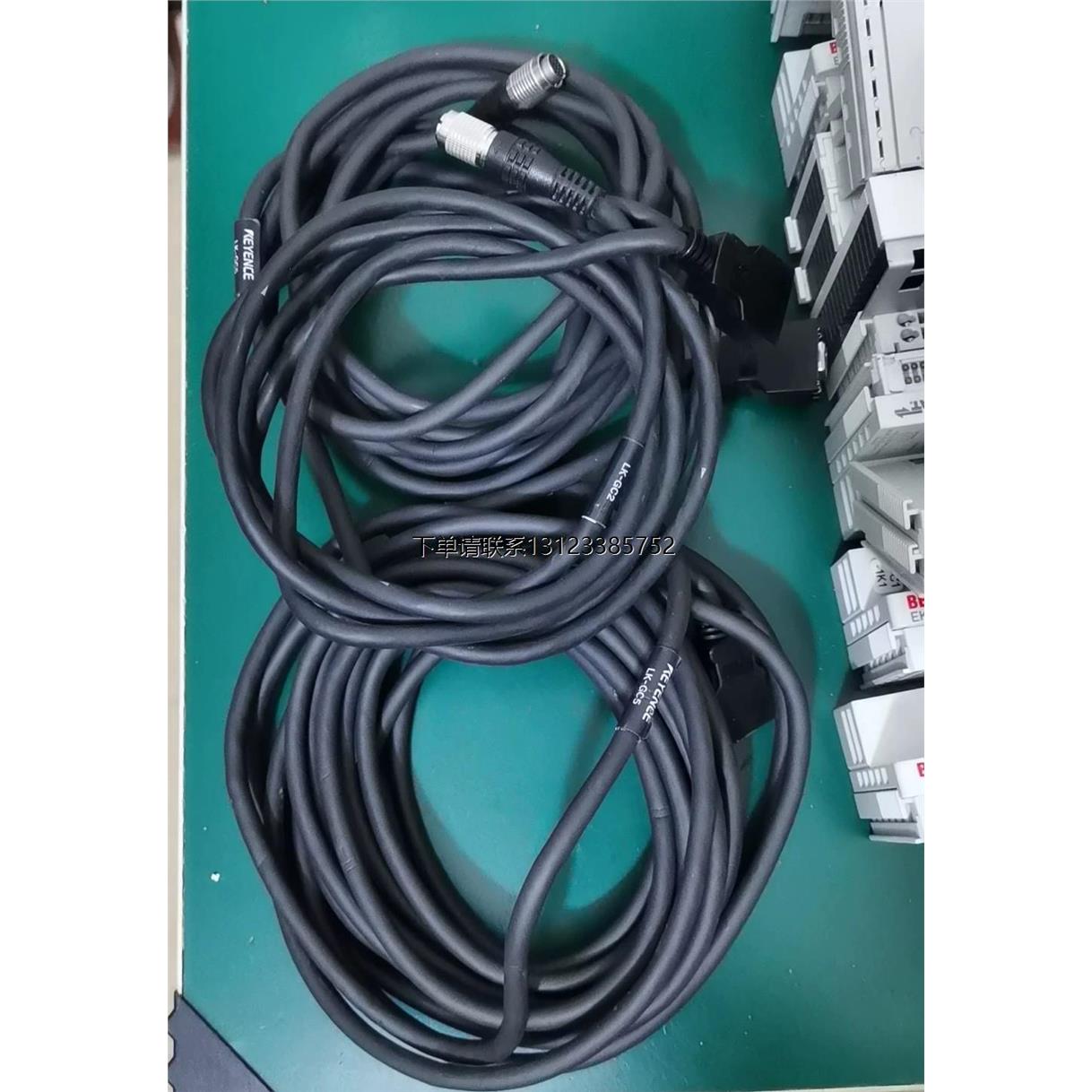 询价基恩士激光位移传感器原装连接线，型号LK-GC5和LK-GC