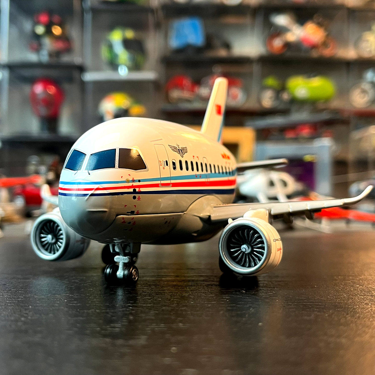 卡通飞机Q版合金客机飞机蛋机中国军机八一航空C919模型摆件