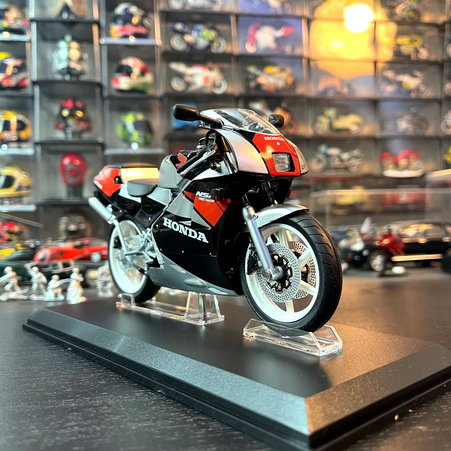 1:12合金摩托车模型青岛社本田NSR-250'89赛车静态模型摆件