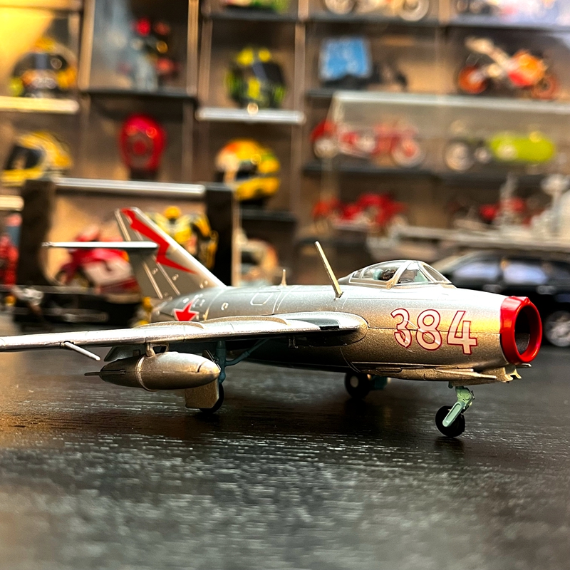合金成品飞机模型米格15