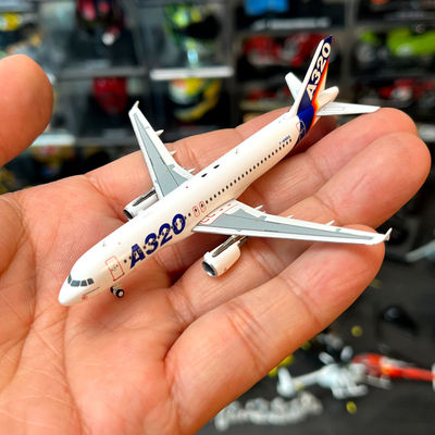 1：400比例合金飞机空客A320航空客机航空工业有天线版礼品级藏品