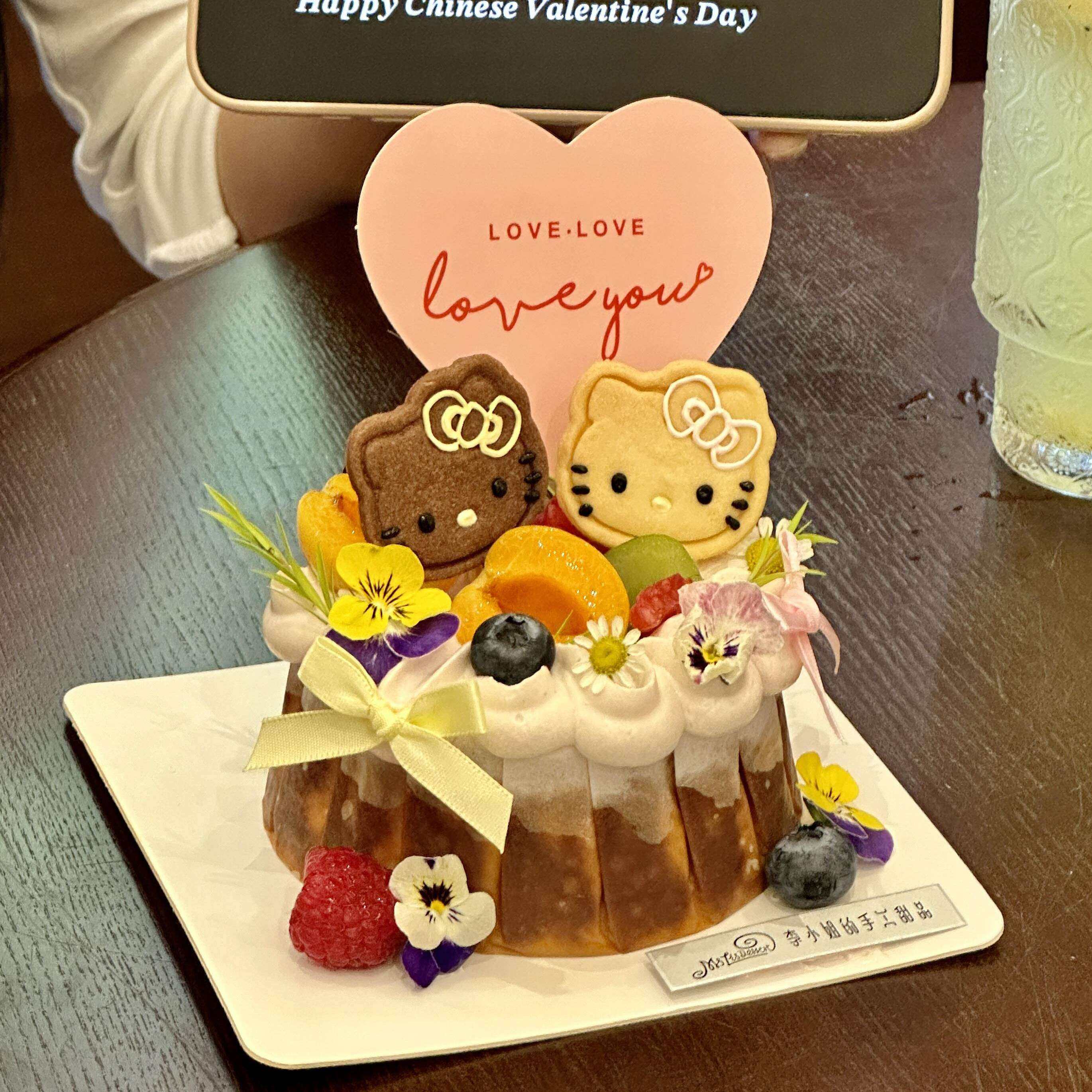 网红2.14情人节kitty猫造型饼干巴斯克甜品蛋糕装饰情侣表白装扮,节庆用品/礼品,节日装扮用品,淘宝优惠券,粉丝福利购,淘宝优惠卷