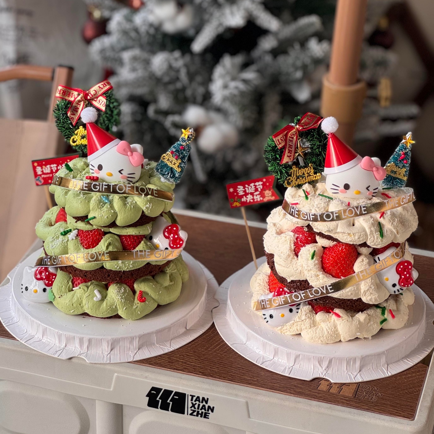 2026圣诞节hellokitty蛋糕装饰摆件圣诞树草圈平安夜节日烘焙插件