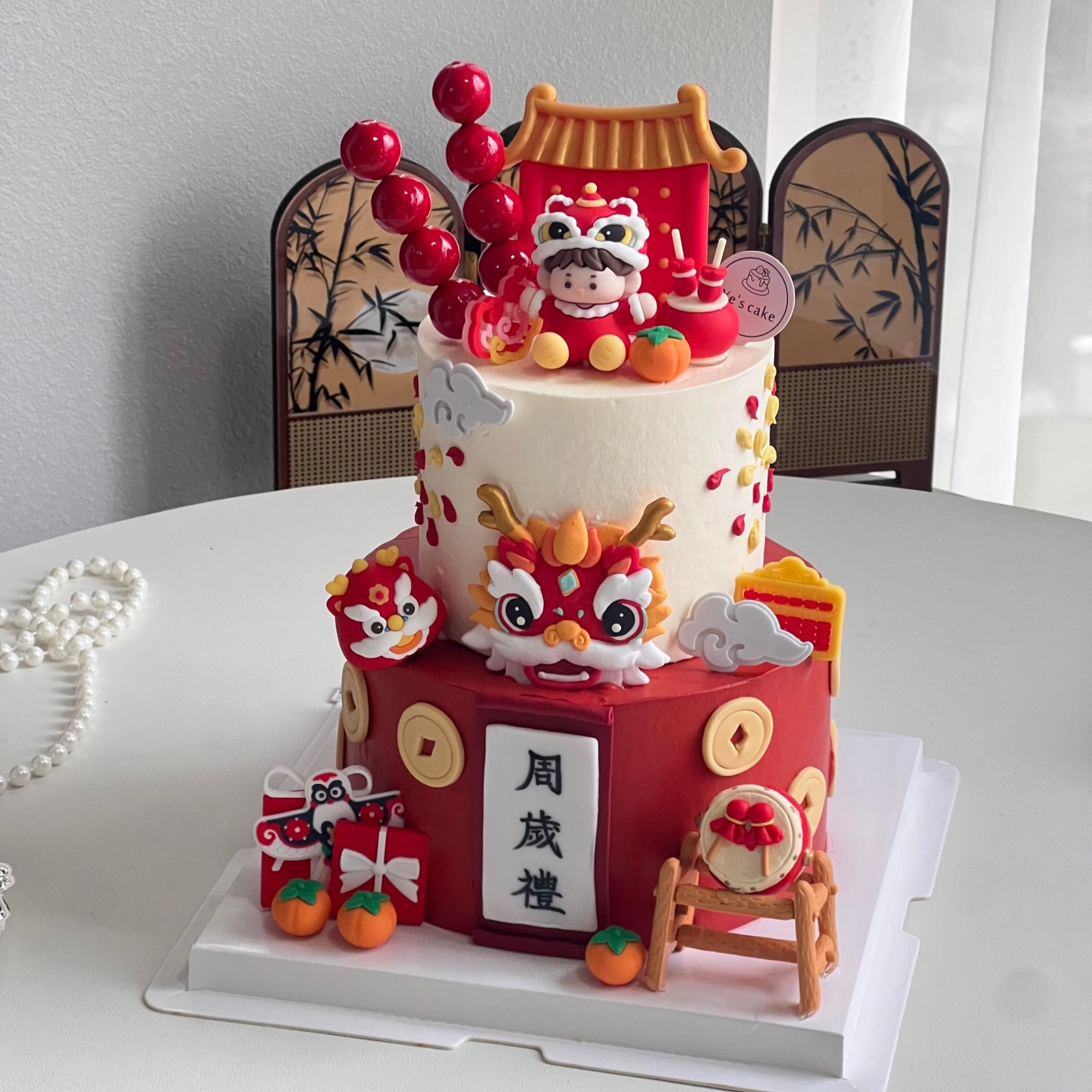 中式国风狮帽男孩蛋糕装饰舞狮宝宝儿童周岁生日派对烘焙摆件插件