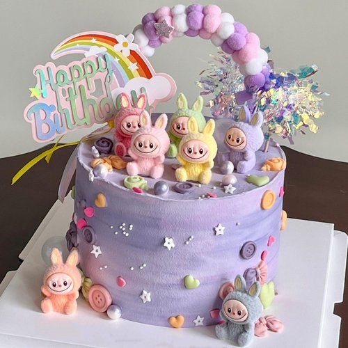 网红拉布布labubu蛋糕装饰摆件坐姿小兔子儿童小孩生日烘焙插件