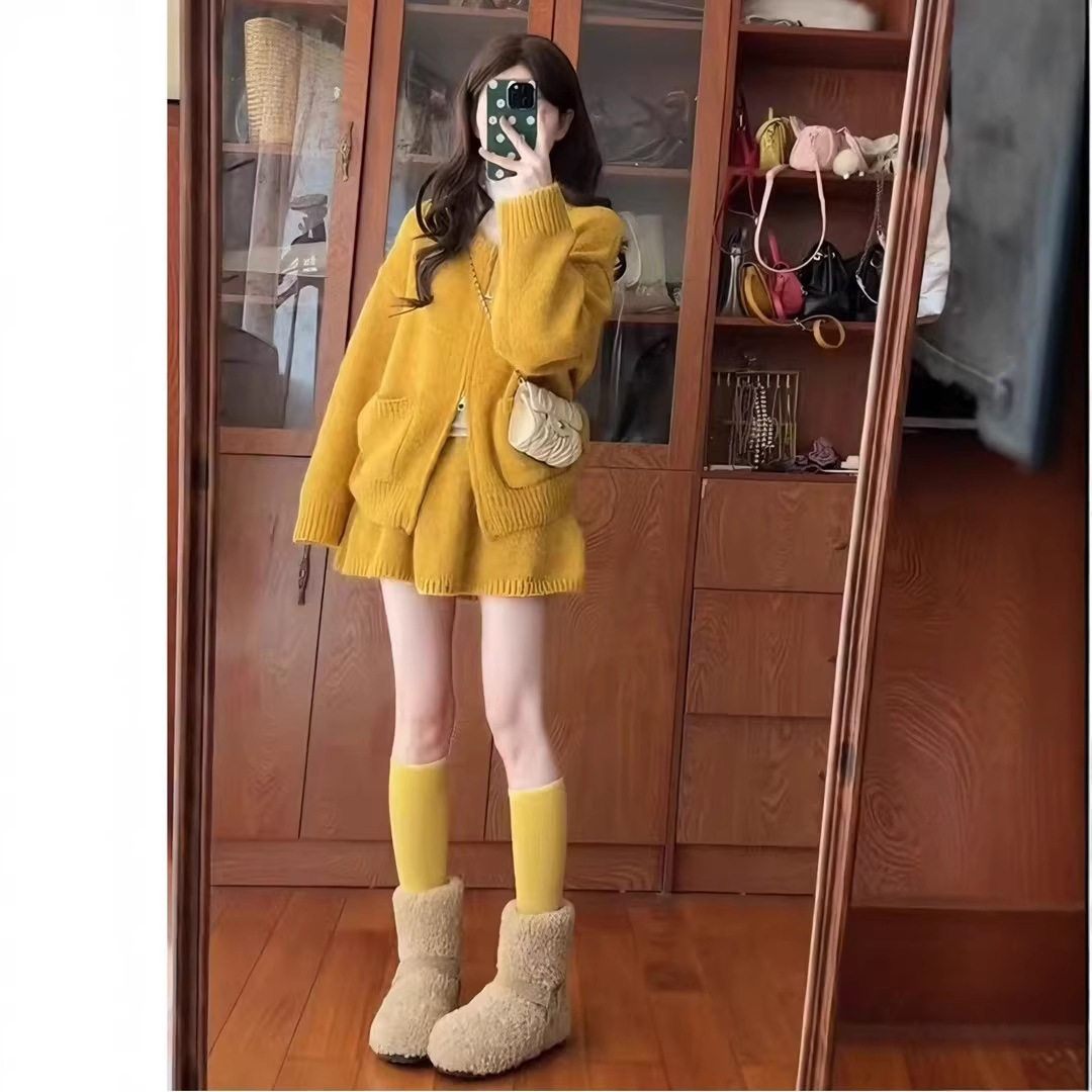 黄色毛衣套装裙子女早春季2026新款巨好看超火韩系穿搭一整套ootd