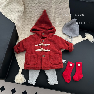 婴幼儿牛角扣毛呢外套冬季红色连帽保暖夹棉外出服宝宝尖尖帽棉服