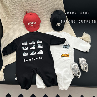 男宝宝春天衣服新生儿潮范卡通套头卫衣长袖爬服婴幼儿外出连体衣