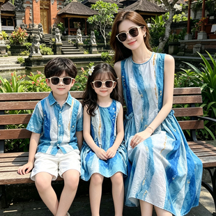 亲子装夏装一家三四口旅游度假连衣裙母子母女海边沙滩衬衫套装