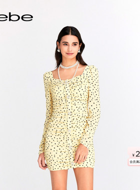 bebe春夏系列女士气质印花方领抽褶修身短款连衣裙150001