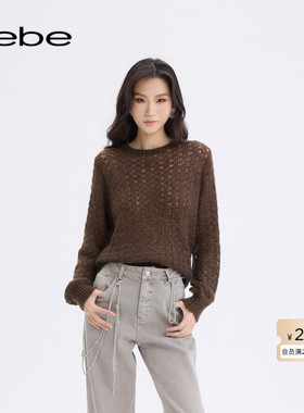 bebe2025秋冬新款女士镂空含羊毛圆领焦糖色微透针织上衣430520