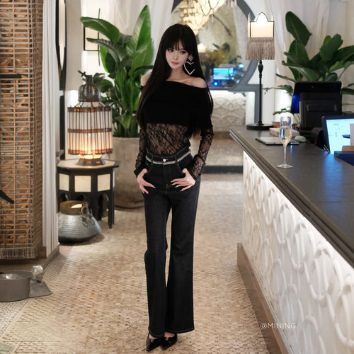 【博主同款】bebe2026秋季新款千金风含棉微喇牛仔裤311001