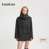 bebe冬季 系列女士含羊毛休闲口袋双排扣大衣外套围巾套装 472201