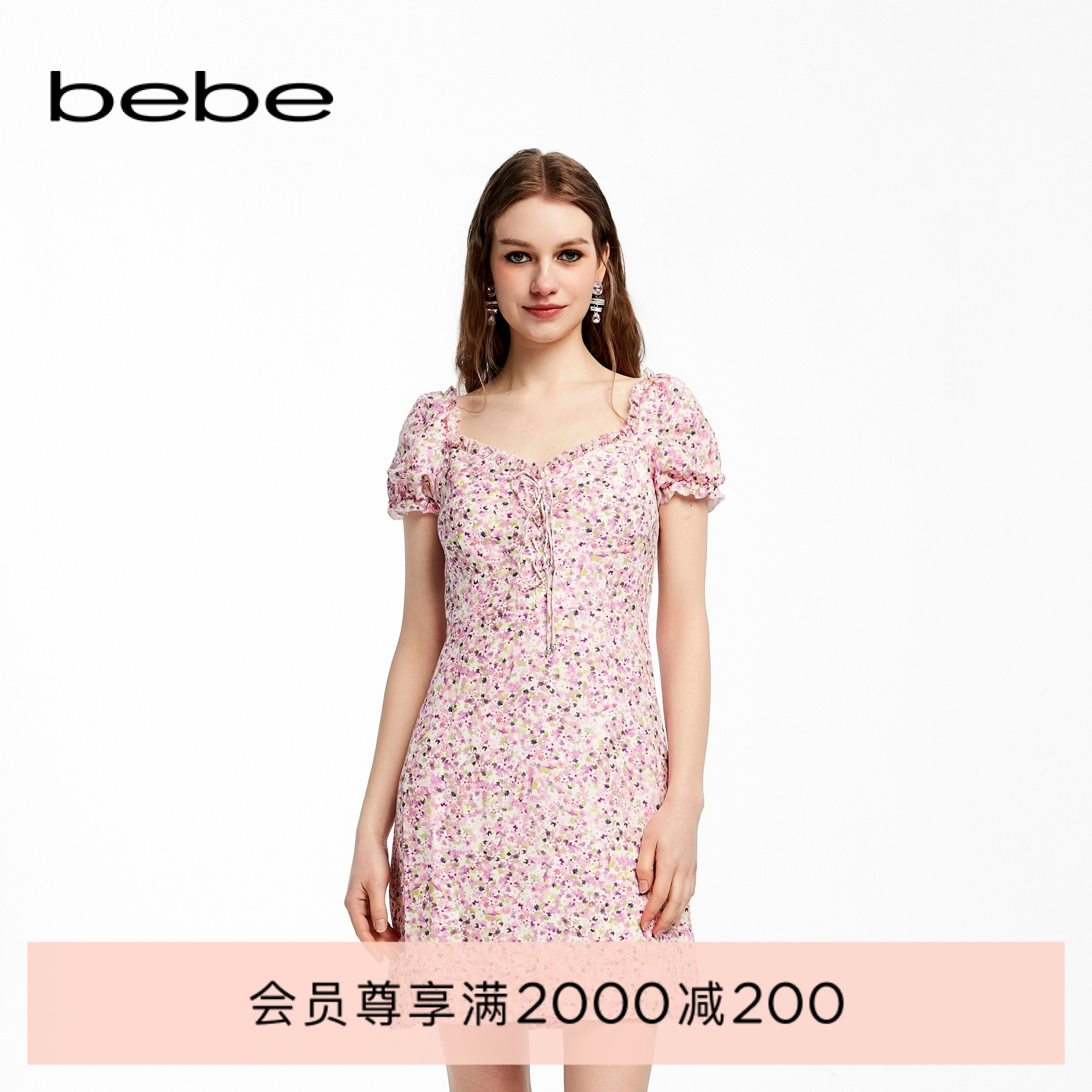 bebe夏季新款泡泡袖印花连衣裙