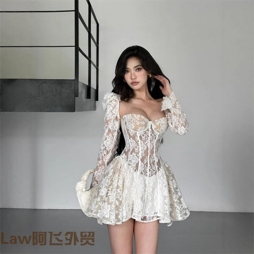 Flatteringsexyfloralprintstrap