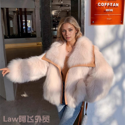 ShortsleevedT-shirtslimshortto