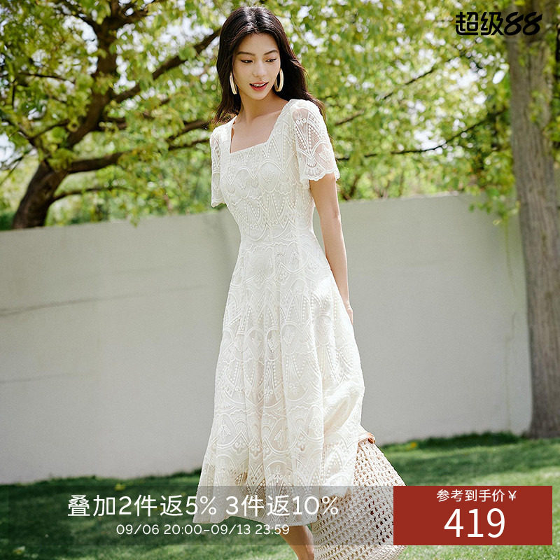 衣香丽影重工白色蕾丝绣花连衣裙女2026夏装新款法式方领中长裙子