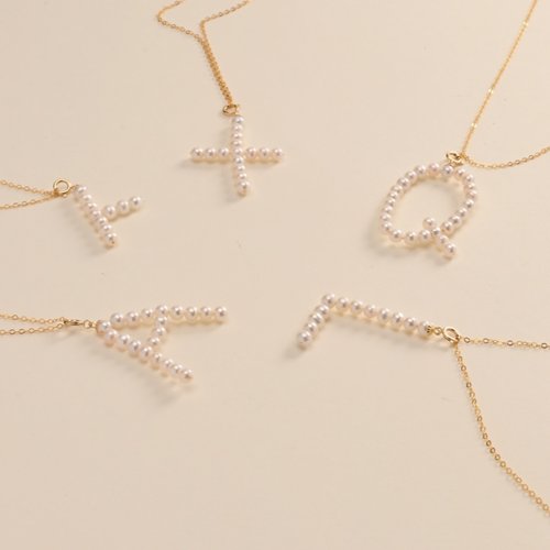 18K金淡水珍珠吊坠项链白色字母原创设计百搭送银链生日礼物女