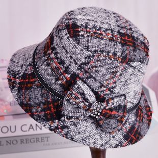 中老年新款秋冬帽女妈妈洋气毛呢礼帽渔夫帽奶奶加厚保暖防寒盆帽