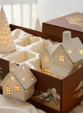 北欧发光树脂小屋摆件礼盒