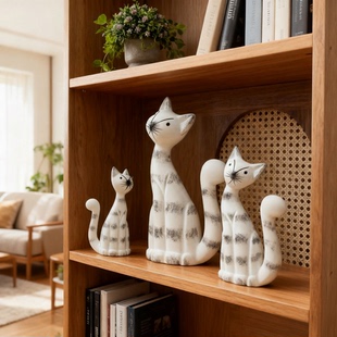 北欧风格 饰品三件套 手绘猫咪桌面摆件树脂工艺品客厅装